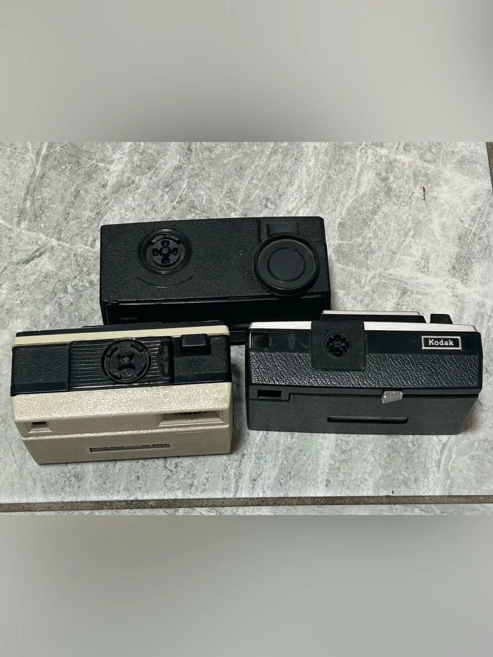 Vintage Kodak Instamatic 44 X-15 & Keystone 125X Camera Lot Untested